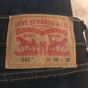 MENS LEVI DARK DENIM